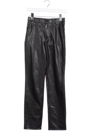 Damenhose Stradivarius, Größe XS, Farbe Schwarz, Preis 14,82 €