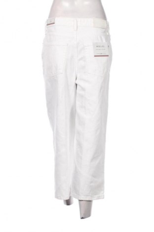 Női nadrág Tommy Hilfiger, Méret M, Szín Fehér, Ár 51 919 Ft