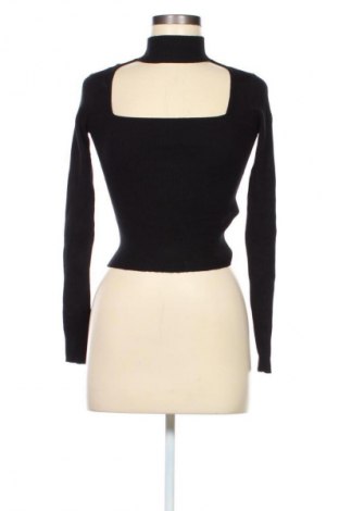 Dámský svetr Bershka, Velikost S, Barva Černá, Cena  249,00 Kč