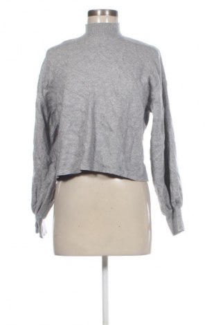 Damenpullover Bershka, Größe M, Farbe Grau, Preis € 8,99