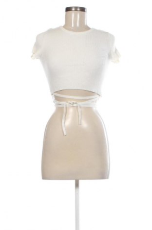 Damenpullover Bershka, Größe M, Farbe Weiß, Preis € 7,99