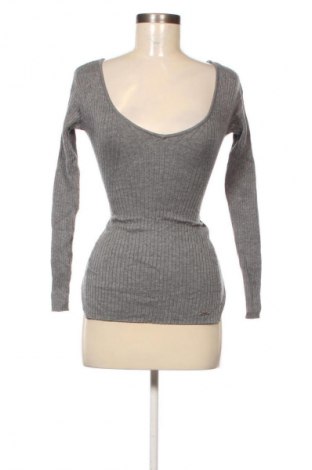 Dámský svetr Guess, Velikost S, Barva Šedá, Cena  739,00 Kč