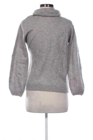 Dámsky pulóver Sisley, Veľkosť M, Farba Sivá, Cena  24,95 €