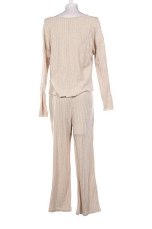 Дамски спортен екип Unbranded, Размер M, Цвят Бежов, Цена 18,91 €