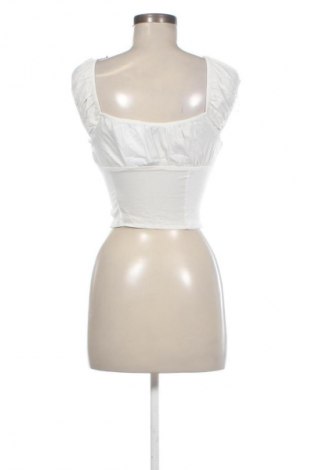 Damentop Bershka, Größe S, Farbe Weiß, Preis 24,99 €