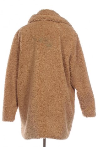 Дамско палто C&A, Размер XXL, Цвят Бежов, Цена 45,00 €