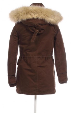 Дамско палто Zara, Размер XS, Цвят Кафяв, Цена 35,00 €