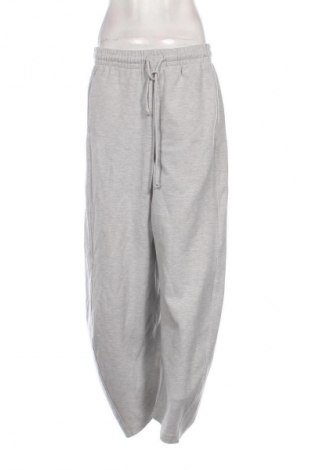 Γυναικείο αθλητικό παντελόνι Bershka, Μέγεθος M, Χρώμα Γκρί, Τιμή 11,99 €