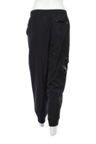 Damen Sporthose Nike, Größe M, Farbe Schwarz, Preis € 23,99