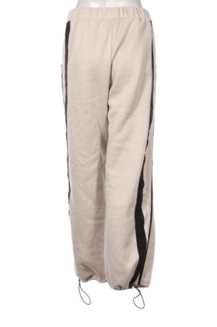 Női sport nadrág Unbranded, Méret S, Szín Bézs, Ár 3 549 Ft