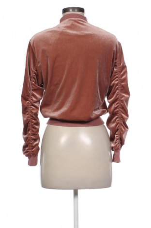 Dámska bunda  Bershka, Veľkosť XS, Farba Popolavo ružová, Cena  14,95 €