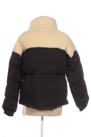 Női dzseki DAZY, Méret L, Szín Fekete, Ár 9 079 Ft