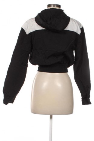 Női dzseki Ellesse, Méret XS, Szín Fekete, Ár 32 029 Ft