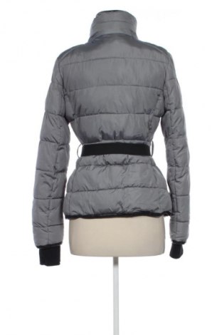 Дамско яке Unbranded, Размер S, Цвят Сив, Цена 19,94 €