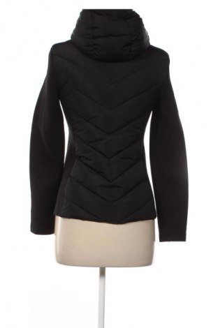 Dámska bunda  Zara, Veľkosť S, Farba Čierna, Cena  35,95 €