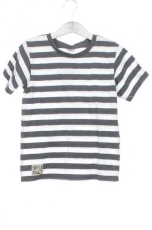 Детска тениска Unbranded, Размер 4-5y/ 110-116 см, Цвят Многоцветен, Цена 5,62 €