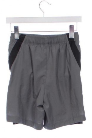 Детски къс панталон Nike, Размер 10-11y/ 146-152 см, Цвят Сив, Цена 11,75 €