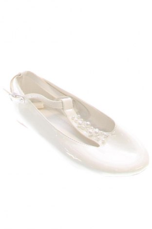 Детски обувки Reserved, Размер 34, Цвят Бял, Цена 15,33 €