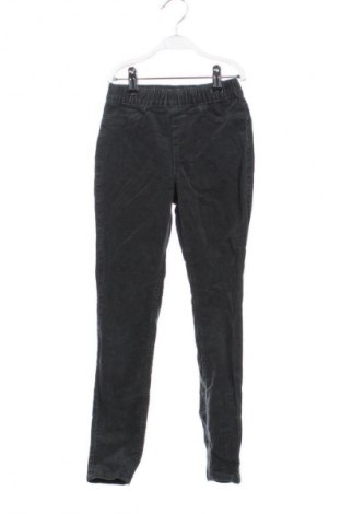 Детски панталон H&M, Размер 7-8y/ 128-134 см, Цвят Сив, Цена 7,15 €