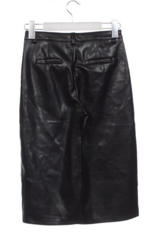 Dziecięce spodnie Reserved, Rozmiar 8-9y/ 134-140 cm, Kolor Czarny, Cena 48,99 zł