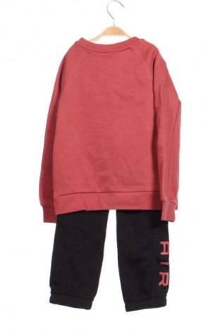 Детски спортен екип Nike, Размер 5-6y/ 116-122 см, Цвят Многоцветен, Цена 42,94 €