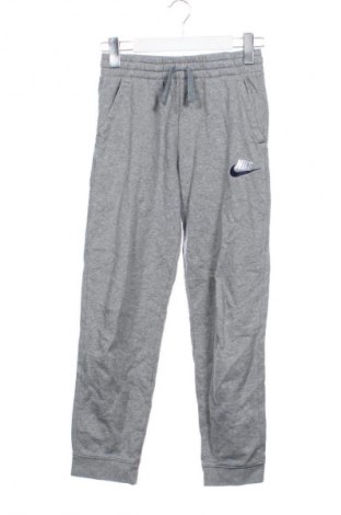 Kinder Sporthose Nike, Größe 10-11y/ 146-152 cm, Farbe Grau, Preis 22,99 €