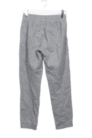 Kinder Sporthose Nike, Größe 10-11y/ 146-152 cm, Farbe Grau, Preis 22,99 €