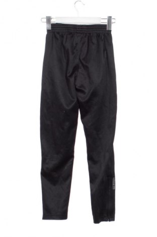 Dziecięce spodnie sportowe Umbro, Rozmiar 10-11y/ 146-152 cm, Kolor Czarny, Cena 46,99 zł