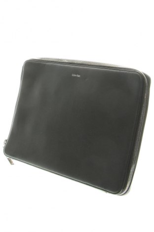 Aktatáska Calvin Klein, Szín Fekete, Ár 55 499 Ft