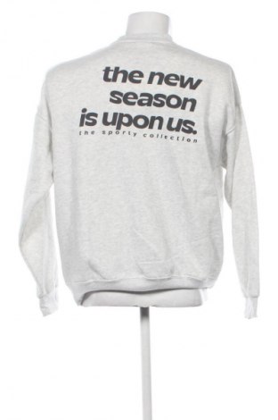 Pánske tričko  Pull&Bear, Veľkosť L, Farba Sivá, Cena  14,95 €