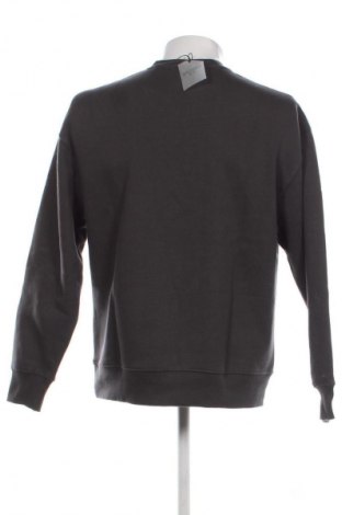 Pánske tričko  Pull&Bear, Veľkosť M, Farba Sivá, Cena  28,95 €