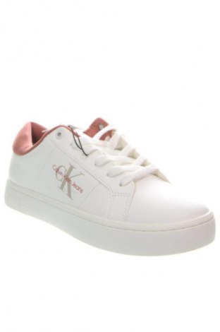 Férfi cipők
 Calvin Klein Jeans, Méret 41, Szín Fehér, Ár 42 729 Ft