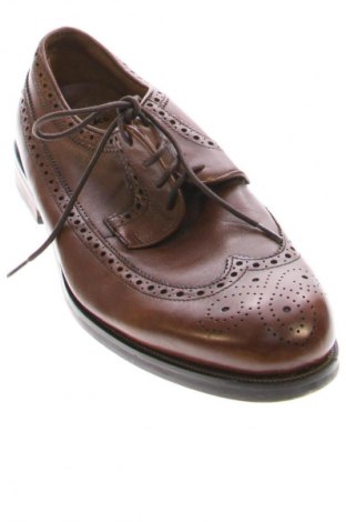 Мъжки обувки Clarks, Размер 42, Цвят Кафяв, Цена 90,54 €