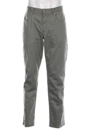 Herrenhose Christian Berg, Größe L, Farbe Grün, Preis € 15,99