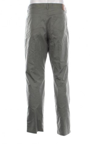 Herrenhose Christian Berg, Größe L, Farbe Grün, Preis € 15,99