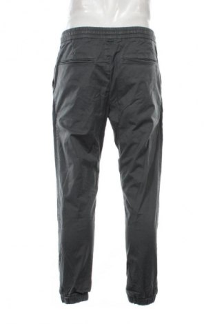 Мъжки панталон Esprit, Размер M, Цвят Зелен, Цена 18,40 €