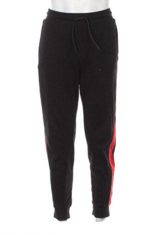 Мъжко спортно долнище Hugo Boss, Размер XL, Цвят Многоцветен, Цена 57,77 €