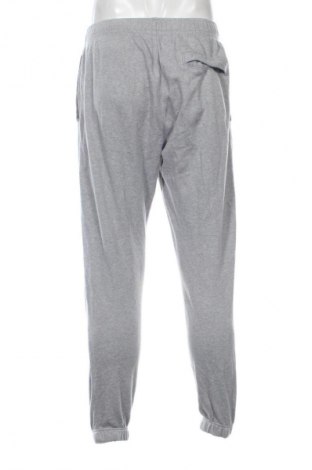 Pantaloni trening de bărbați Nike, Mărime S, Culoare Gri, Preț 165,99 Lei