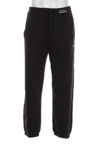 Pantaloni trening de bărbați Pull&Bear, Mărime M, Culoare Negru, Preț 105,99 Lei