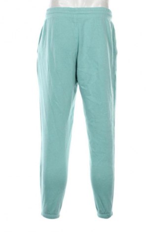 Pantaloni trening de bărbați The North Face, Mărime L, Culoare Verde, Preț 158,99 Lei