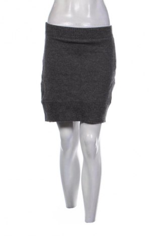 Sukňa Boss Orange, Veľkosť S, Farba Sivá, Cena  62,89 €