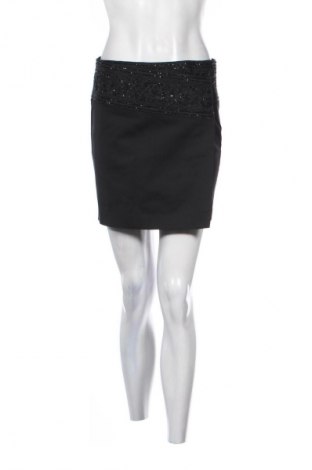 Sukně Express, Velikost S, Barva Černá, Cena  595,00 Kč