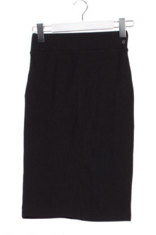 Szoknya Guess, Méret XS, Szín Fekete, Ár 13 223 Ft