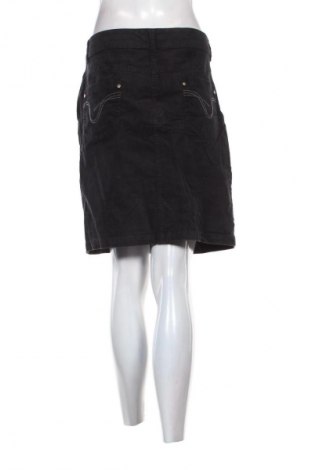 Szoknya Liv, Méret XL, Szín Fekete, Ár 4 132 Ft