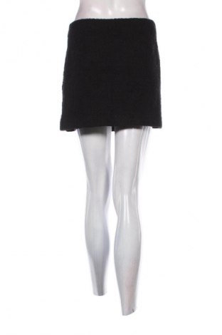 Szoknya Mango, Méret M, Szín Fekete, Ár 2 899 Ft