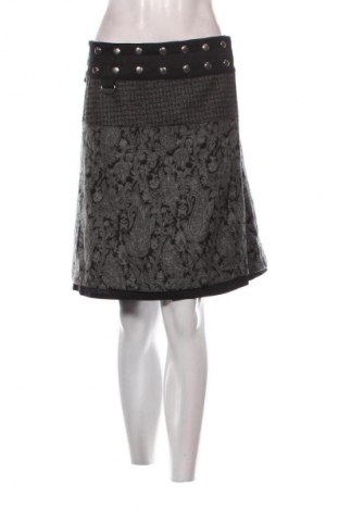 Szoknya Moshiki, Méret M, Szín Sokszínű, Ár 7 628 Ft