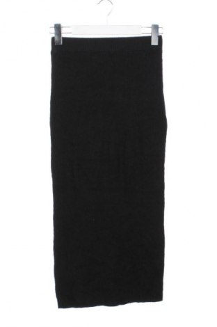 Пола ONLY, Размер XS, Цвят Черен, Цена 12,27 €