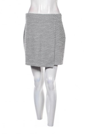 Sukně Reserved, Velikost M, Barva Vícebarevné, Cena  283,00 Kč