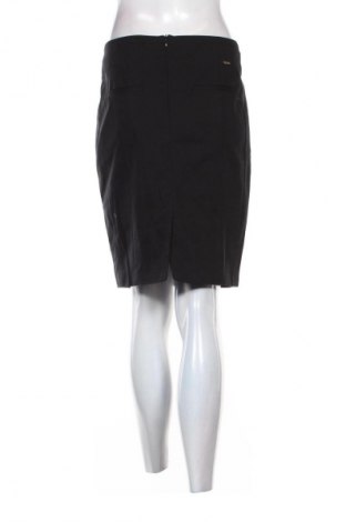 Sukně Reserved, Velikost M, Barva Černá, Cena  275,00 Kč