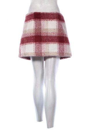 Пола SHEIN, Размер M, Цвят Многоцветен, Цена 18,46 €